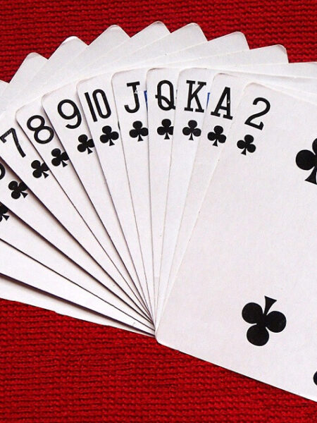 Hướng Dẫn Chơi Bài Tú Lơ Khơ: Chi Tiết Cho Người Mới Bắt Đầu